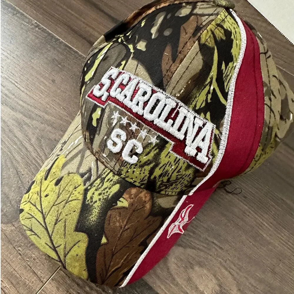 NWOT S. Carolina One Size NCAA Football Mossy Curved Bill Cap Green Camo